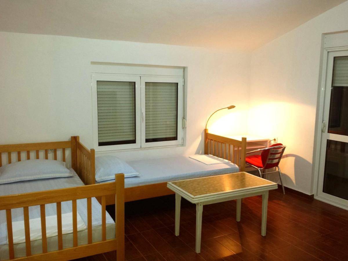 Hoxha Rooms أولتْسي المظهر الخارجي الصورة