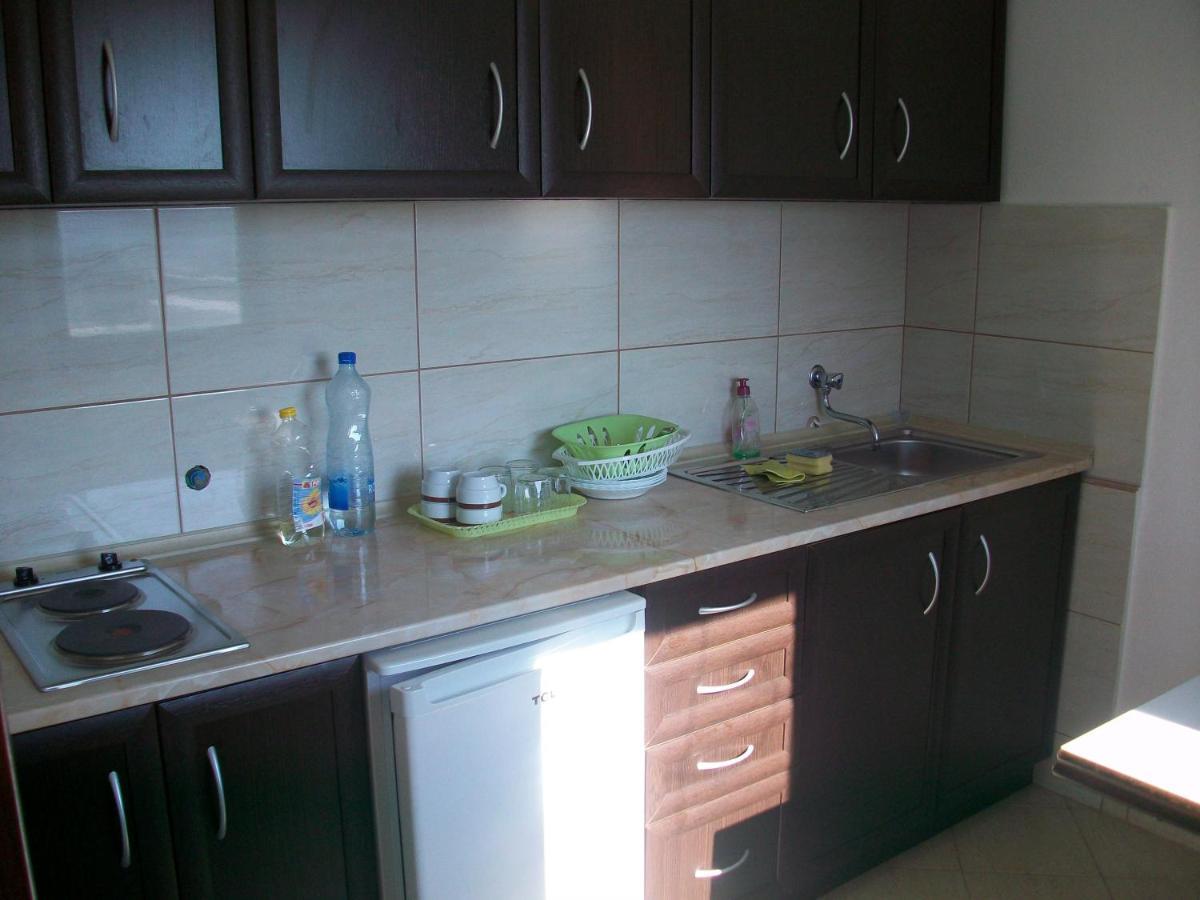 Hoxha Rooms أولتْسي المظهر الخارجي الصورة