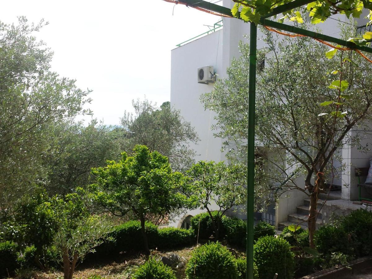 Hoxha Rooms أولتْسي المظهر الخارجي الصورة